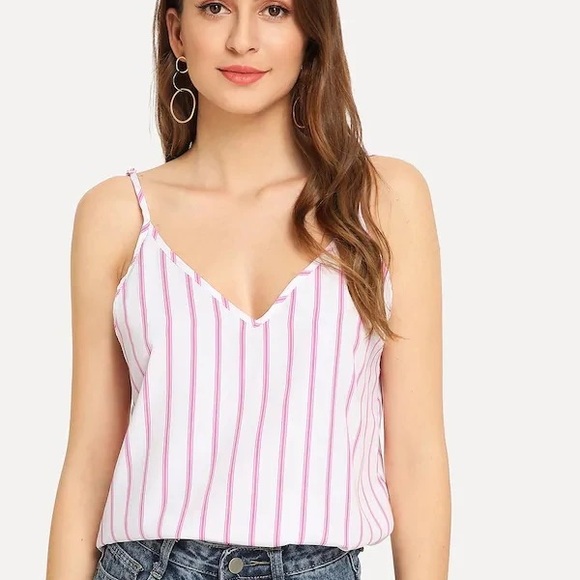 🌟V-neck Striped Cami Top🌟 - Picture 2 of 6